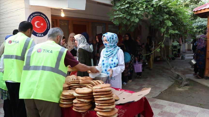 Turkish aid agency hosts iftar dinner in Afghanistan