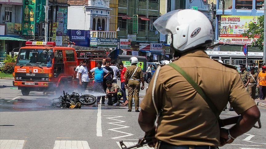 Vlasti Šri Lanke nakon napada na džamije u cijeloj zemlji uvele policijski sat