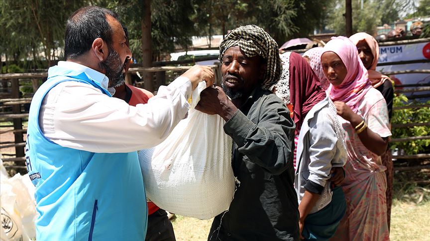 Etiyopya'da binlerce ailenin iftar sofrası TDV ile bereketlendi