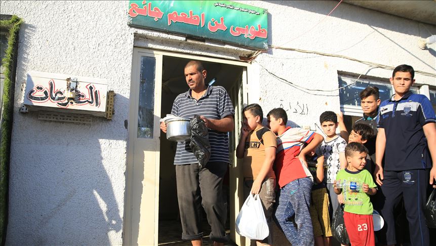 سفره افطار آشپزخانه «چورباخانه» در بغداد برای نیازمندان