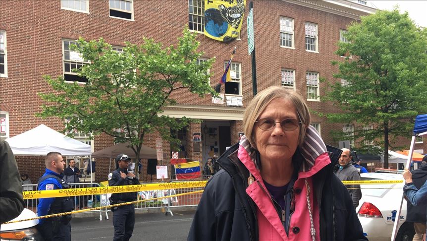 Disputa por la embajada de Venezuela en Washington entra en su tercera semana