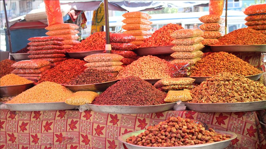 تلاش مردم افغانستان برای حفظ شوق ماه رمضان