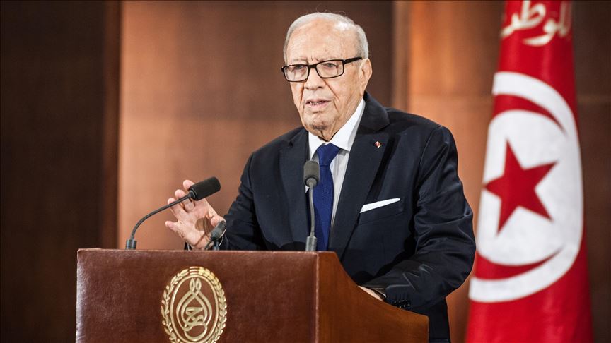 Tunisie : Caïd Essebsi accepte la démission de la directrice du cabinet présidentiel