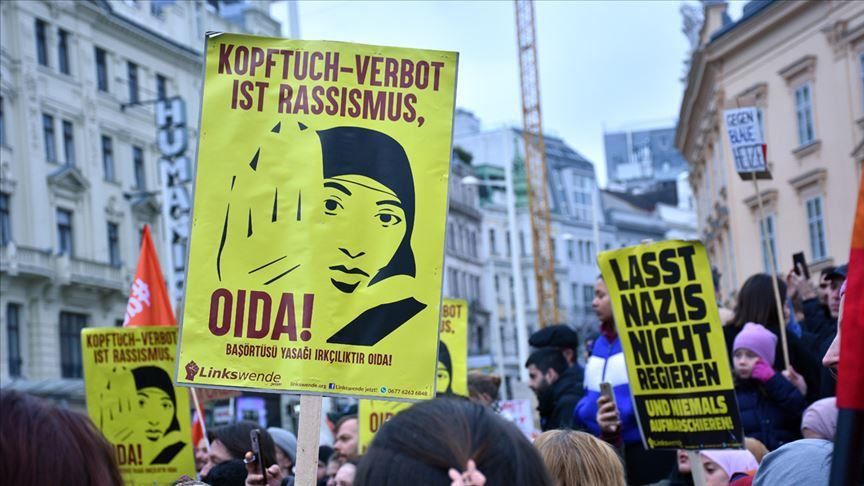 Austrians raise voice against ban on Muslim headscarves