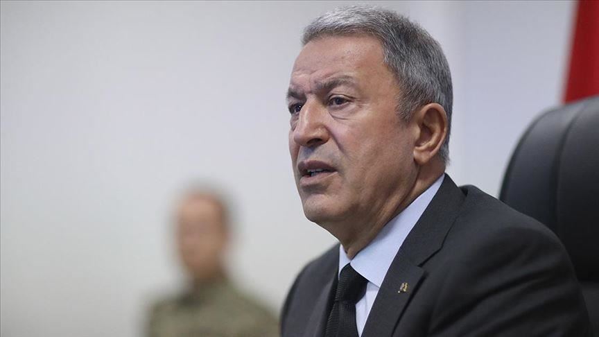 وزير الدفاع التركي يستقبل نظيره القطري 