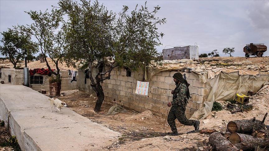 YPG/PKK, Tel Rıfat'ta savaştırmaya ikna edemediği Arapları kovdu
