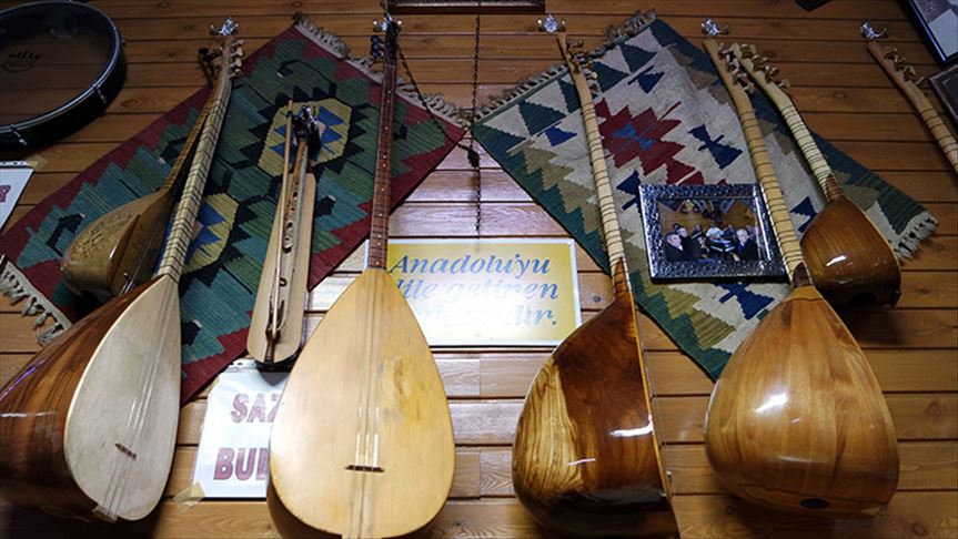 Dünyaca ünlü müzisyenler, Türk çalgıları kullanıyor