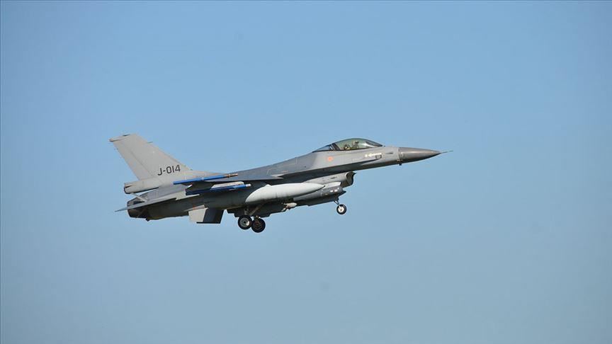 Каракачанов: „Цената што ја побараа САД за F-16 е претерано висока"