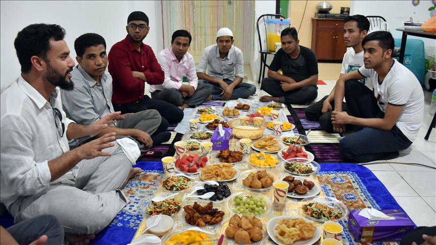 OPINI - Kriminalisasi Ramadan: Tendensi tak liberal di negara demokrasi Barat