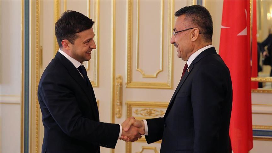 Le vice-Président turc, Oktay s'est entretenu avec le Président ukrainien, Zelenskiy