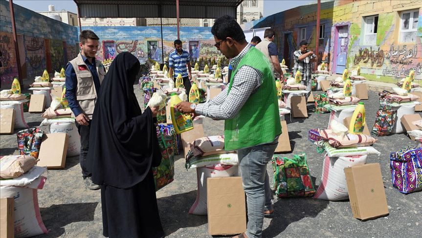 Turkish agency distributes food in Yemen
