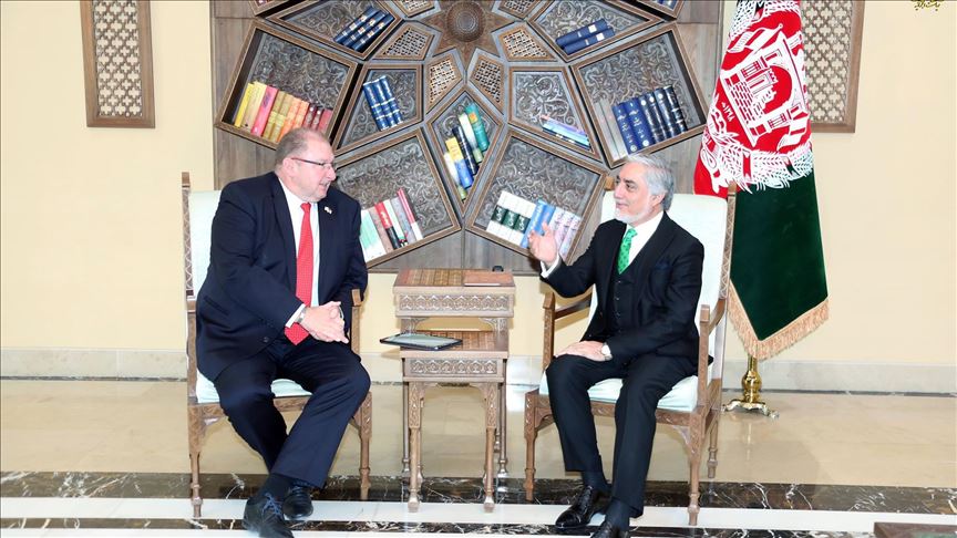 دیدار رئیس اجرایی افغانستان با مسئولین بانک جهانی در کابل