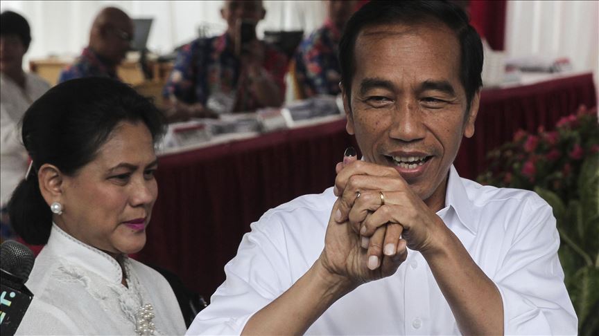 Jokowi akui Jusuf Kalla bertemu Prabowo pada Kamis malam