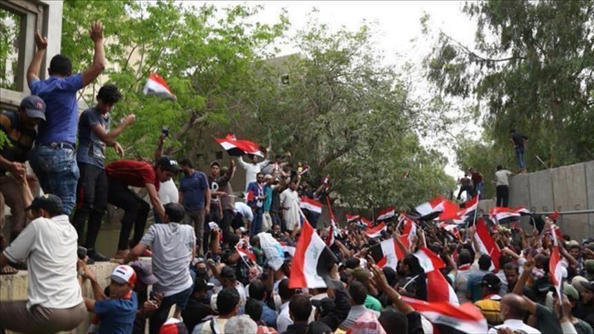 أنصار الصدر يطالبون إبعاد العراق عن صراع طهران وواشنطن‎ 