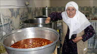Bu köyde tek iftar sofrası kuruluyor