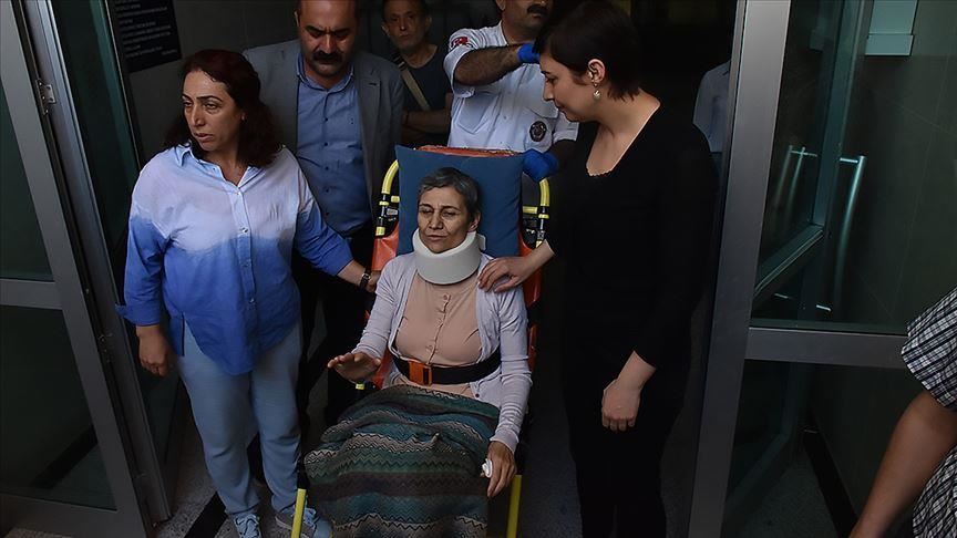 Parlamenterên HDPyî "greva birçîbûnê" bi dawî kirin