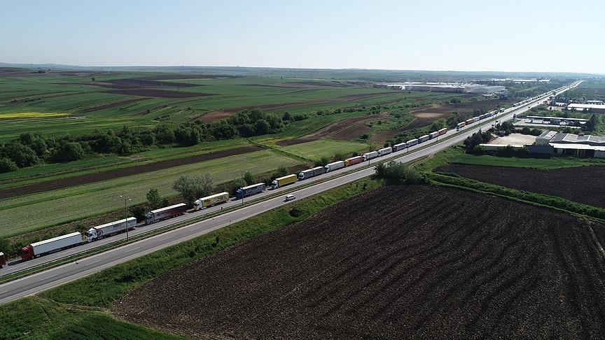 Tır kuyruklarını azaltacak takip sistemi geliyor