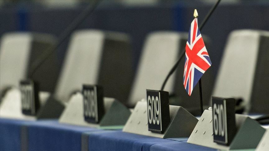 EP: Eurosceptic Brexit Party leads in UK election