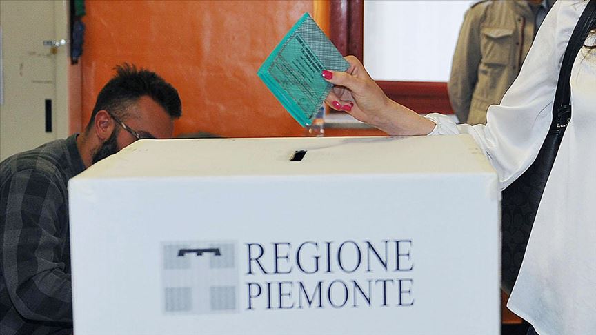 AP seçimlerinde İtalya'da aşırı sağ tarihi zafer kazandı