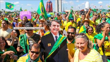Miles de brasileros salieron a las calles en respaldo a las políticas de Bolsonaro