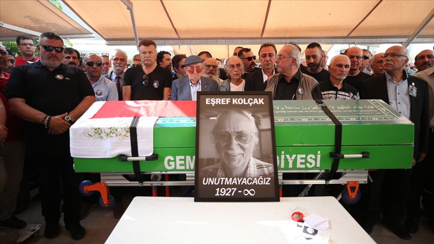 Eşref Kolçak son yolculuğuna uğurlandı
