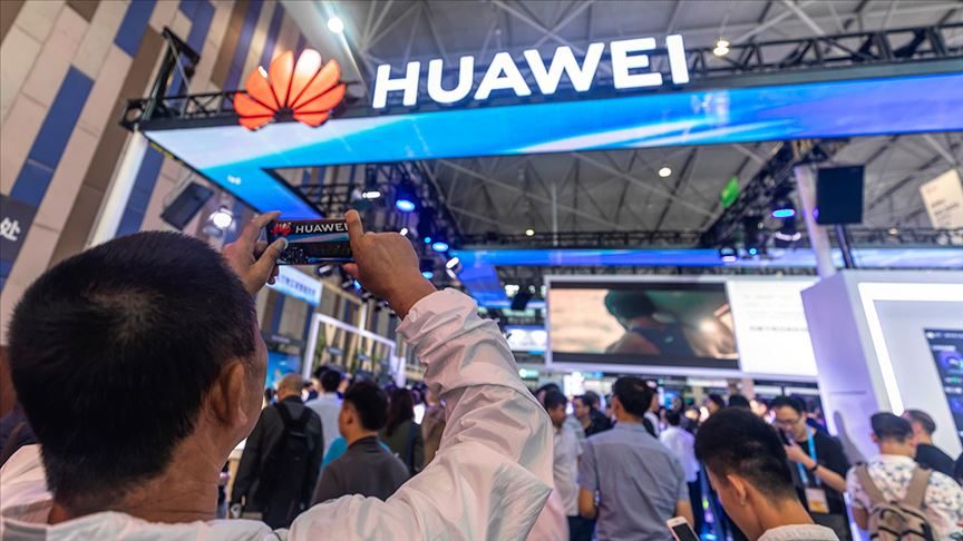 Huawei ambargosu satıştaki telefonları kapsamıyor