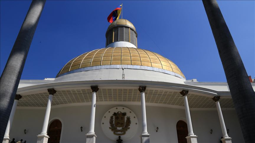 Parlamento Venezolano Aprueba En Primera Discusión Ley Para ...