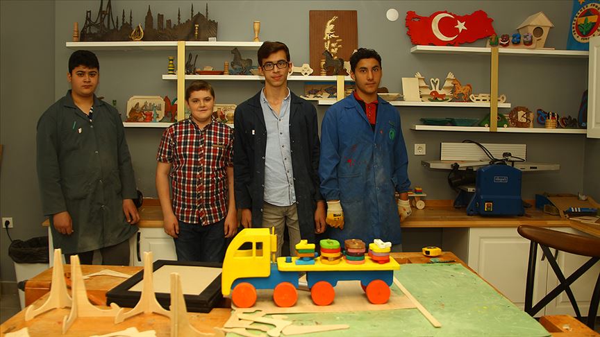 FETÖ'den alındı özel öğrencileri hayata hazırlayan merkez oldu