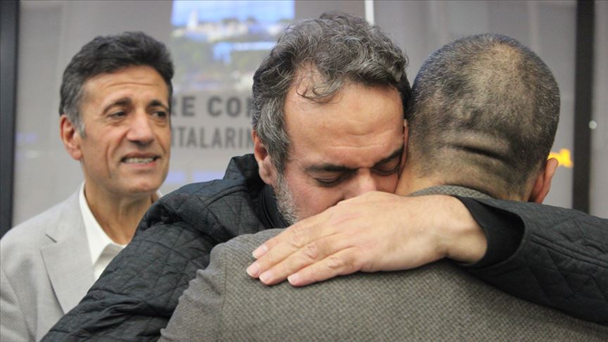 İsrail'de serbest bırakılan iş insanı yurda döndü