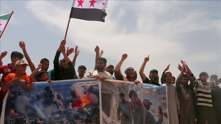 "Abran las fronteras" mensaje de civiles sirios a Europa