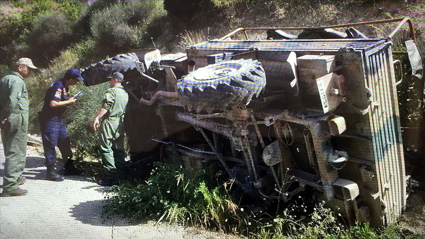 Hatay'da askeri araç devrildi: 19 yaralı
