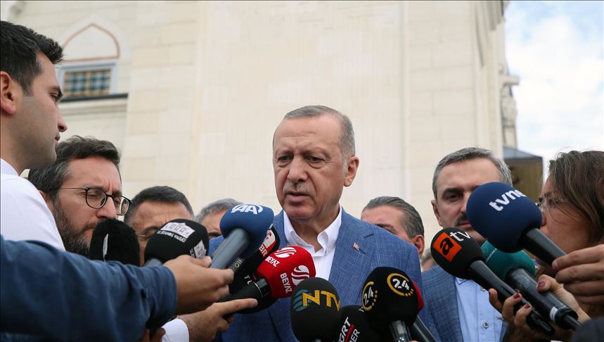 Эрдоган осудил применение бочковых бомб в сирийском Идлибе 