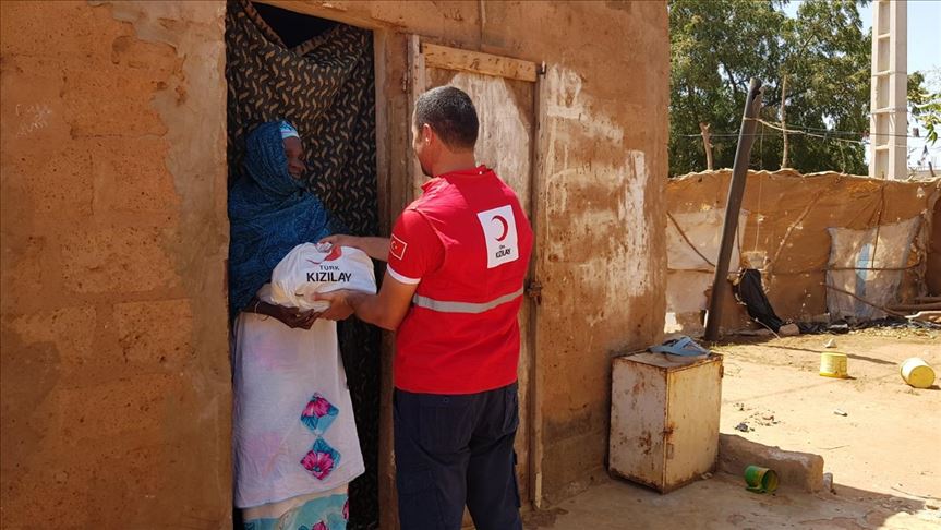 هلال احمر ترکیه در ماه رمضان به 14.7 میلیون نفر کمک انسان‌دوستانه ارائه کرد