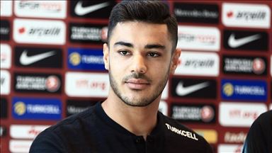 Bundesliga: Ozan Kabak élu meilleur espoir de la saison