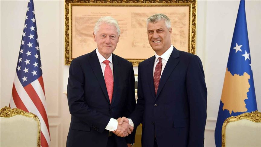 Priština: Thaci odlikovao Clintona "Ordenom slobode"
