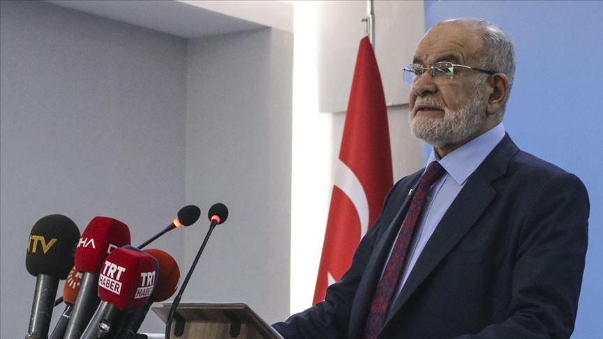 Karamollaoğlu'ndan 'pasaport' açıklaması