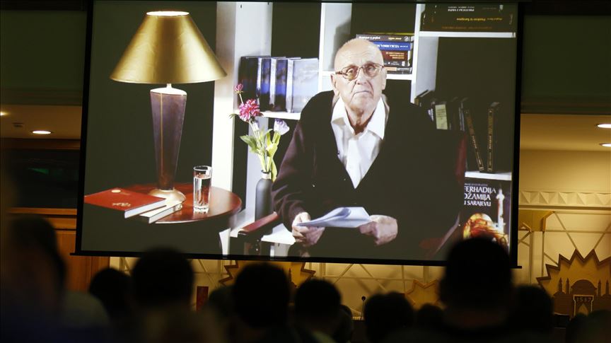 U Sarajevu održana promocija historijskog romana “Dugo svi­tanje” prof. Hal­ida Kadrića