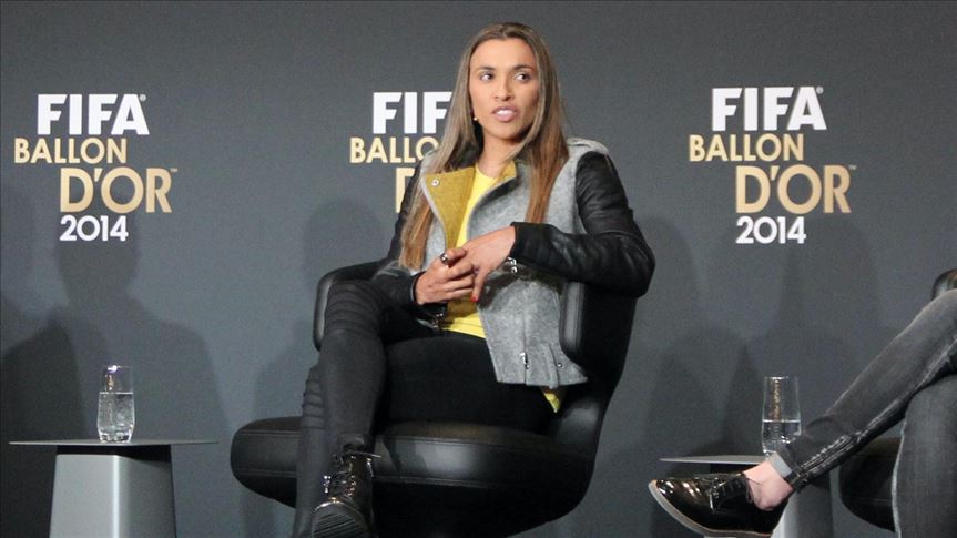 La jugadora brasilera Marta impuso una nueva marca en la historia del fútbol
