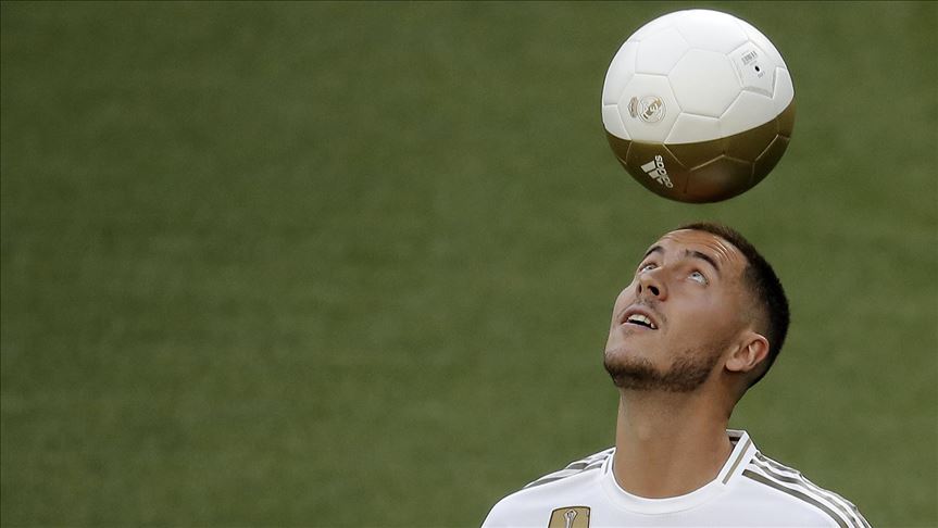Real Madrid presenta al belga Eden Hazard en el estadio Santiago Bernabéu