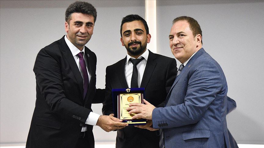 İstanbul Emlakçılar Odası'ndan AA muhabirine ödül