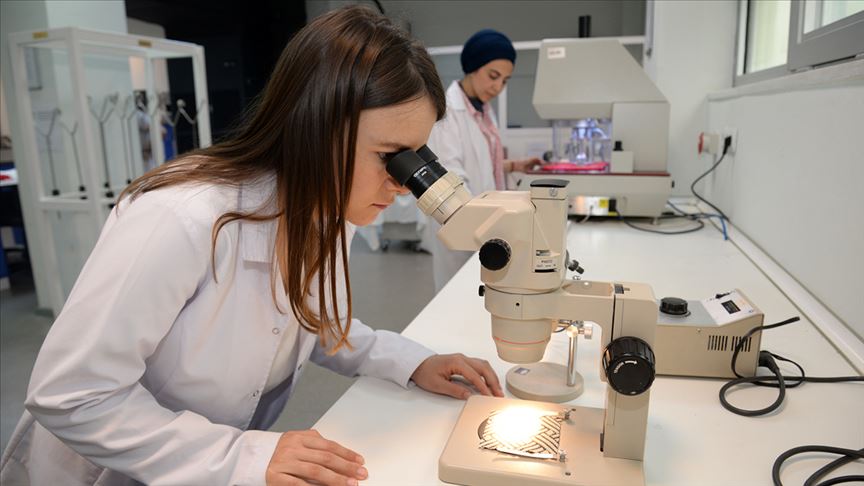 Aylık 4 bin 500 lira bursla staja başladılar