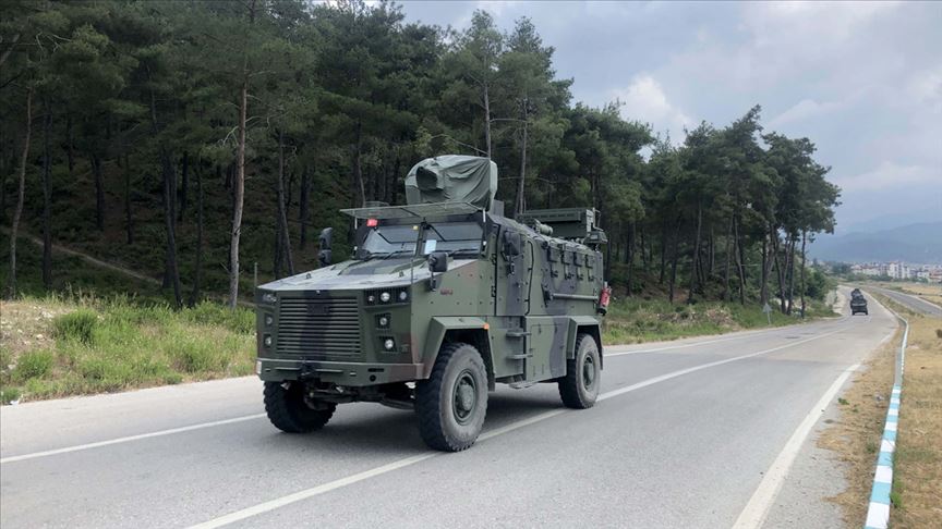 Sınır birliklerine komando sevkiyatı