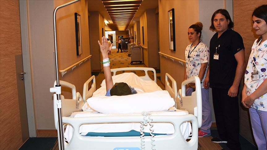 Asitli saldırı mağduru Berfin 12 saat süren zorlu ameliyattan çıktı