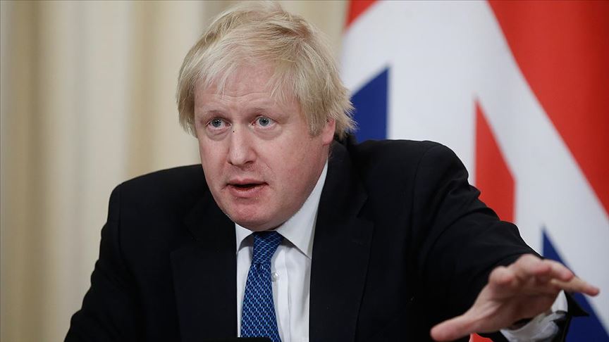 İngiltere'de başbakan adayı Johnson'a ırkçılık suçlaması