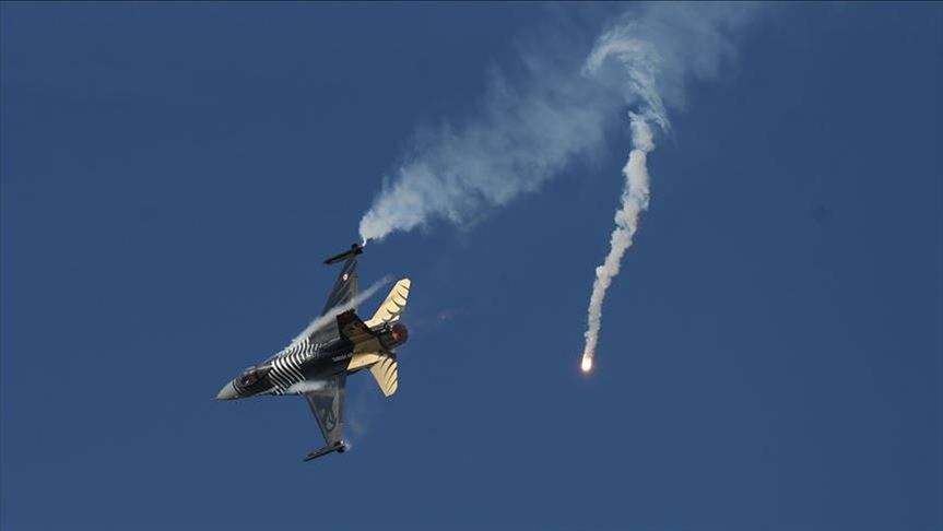 Jet Haftar serang kamp militer Libya