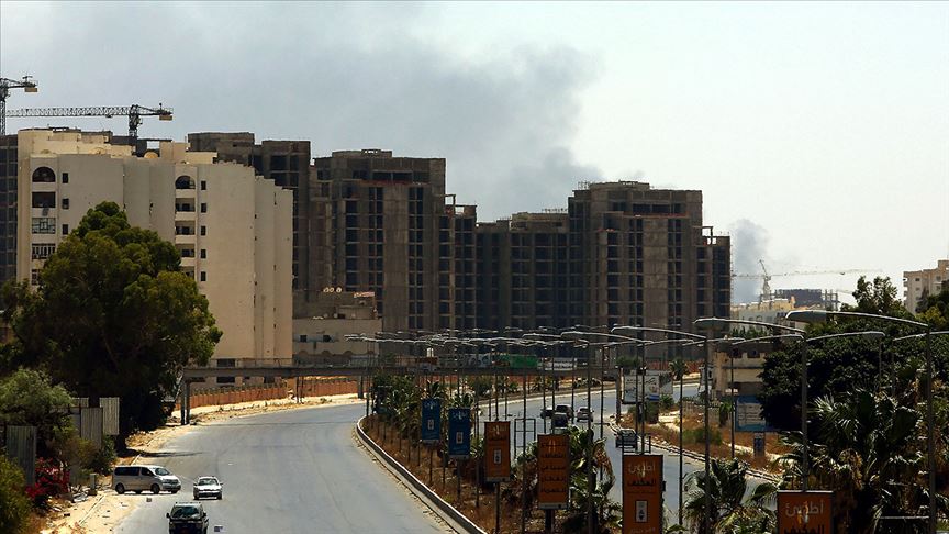 Libya'da UMH güçleri Trablus Havalimanı'na saldırı başlattı