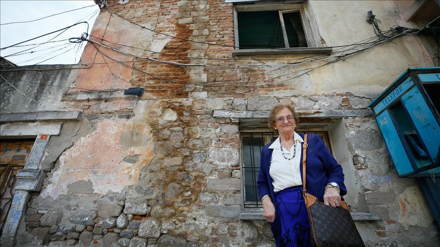 Turquie: 74 ans après, elle revisite son quartier d'enfance