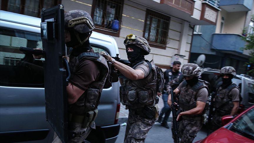 İstanbul'da uyuşturucu operasyonu: 35 gözaltı
