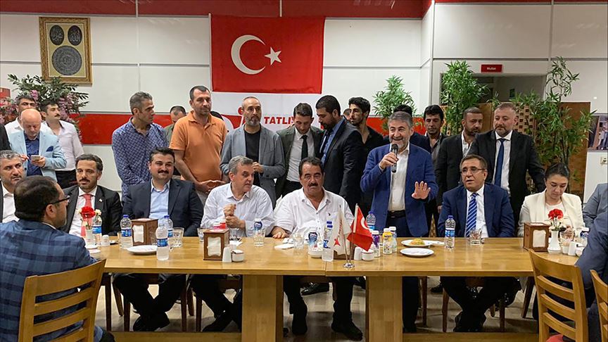 İbrahim Tatlıses: Memleketim için ölürüm