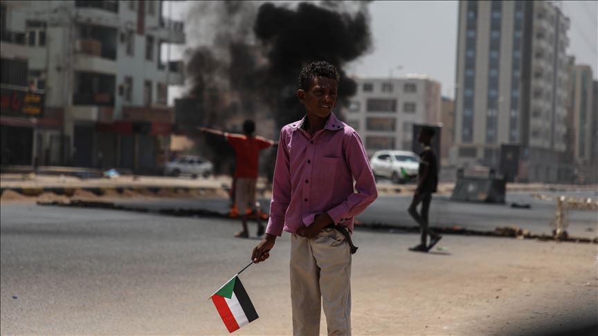 Distrust dims hopes for stability in Sudan
